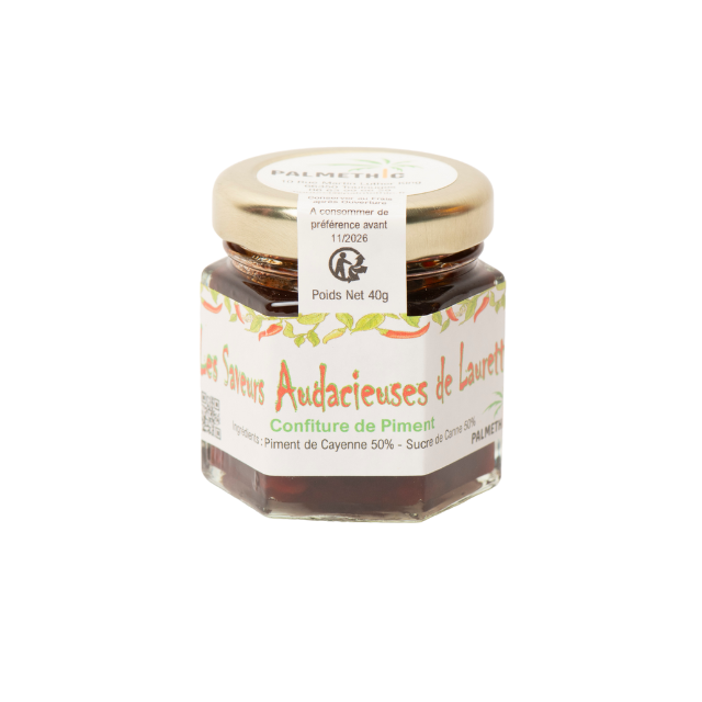 Pot de confiture de piment, label "Audacieuses de Laureth" et bouchon beige, illustration fruits sur emballage. Techniques de conservation des aliments.